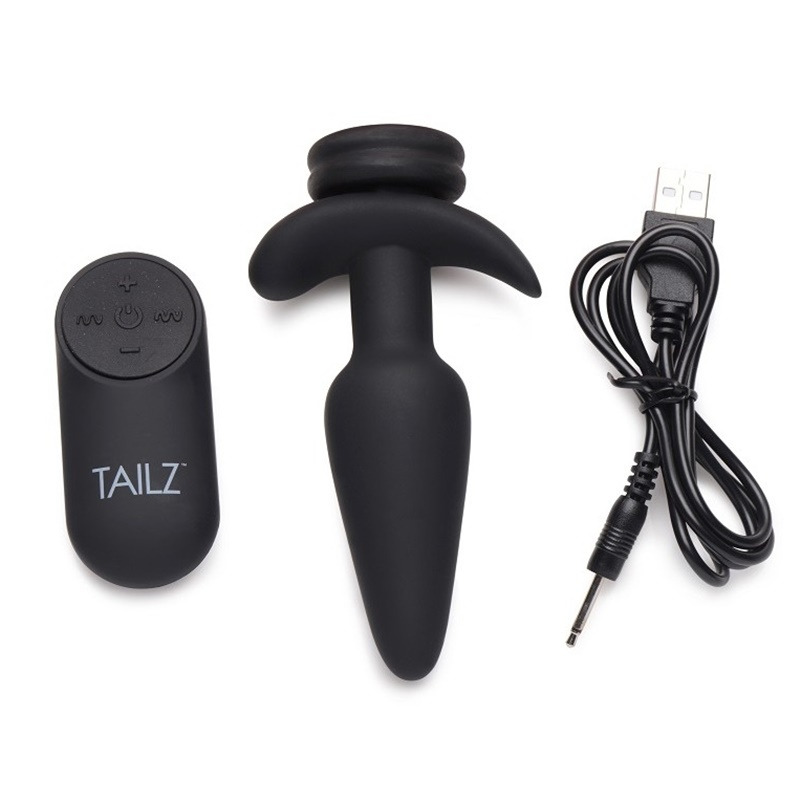 Plug Vibrador y 3 Colas Diferentes