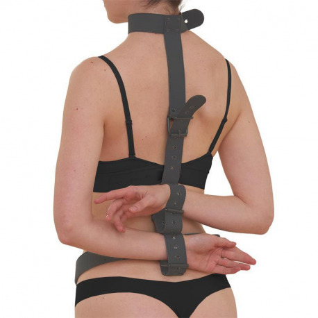 Set de Restricciones con Collar y Esposas