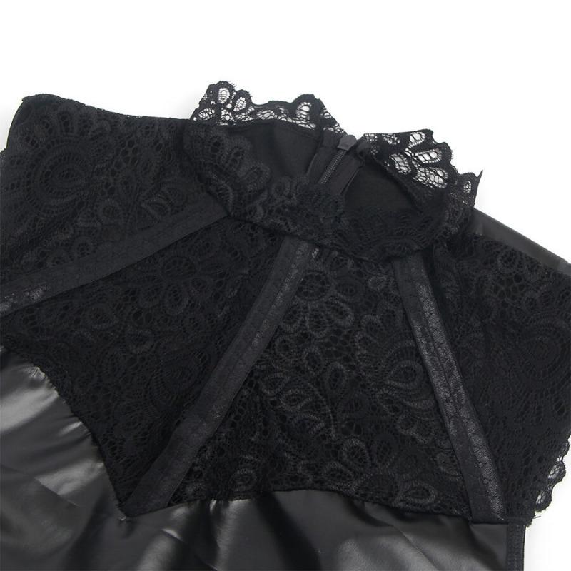 Vestido de Cuero con Cuello de Encaje Negro