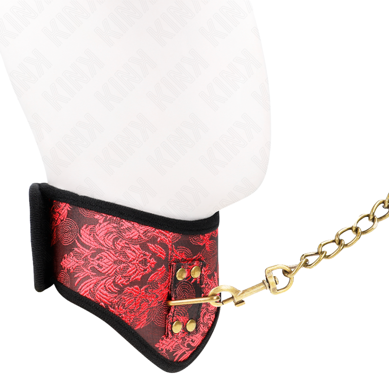 Collar con Correa de Encaje Modelo Scandal