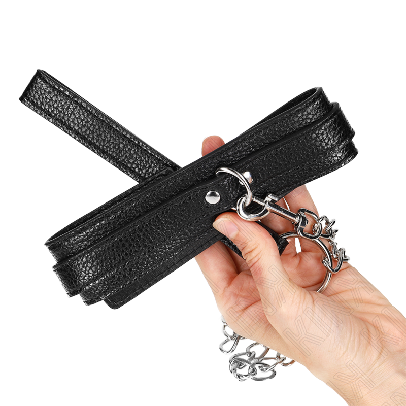 Collar con Correa Patrón de Serpiente