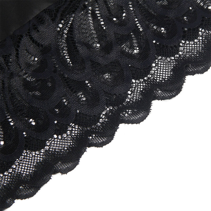 Babydoll con Estampado Floral Pecho Negro