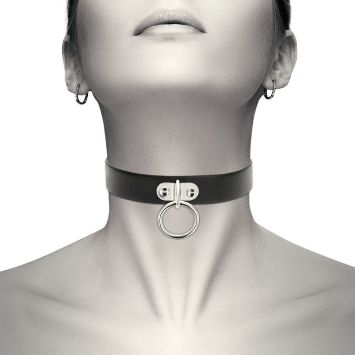 Collier Cuir Végétalien Anneau Noir