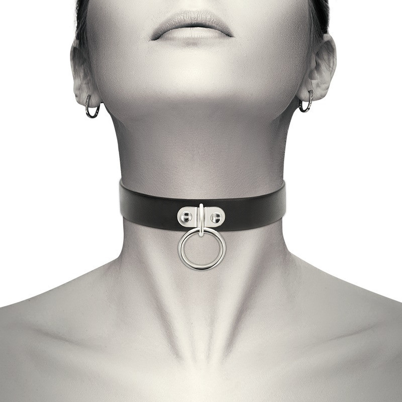 Collier Cuir Végétalien Anneau Noir