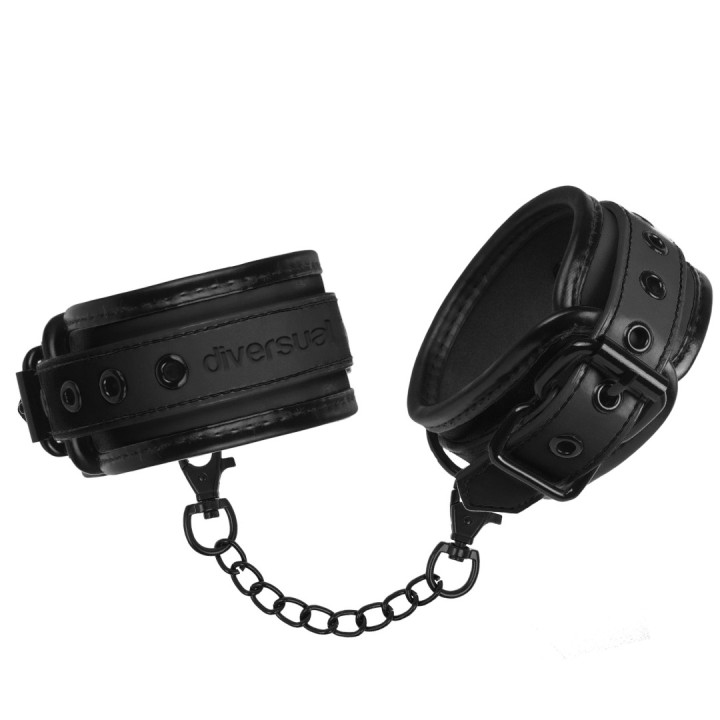 Kit Skandal Noir