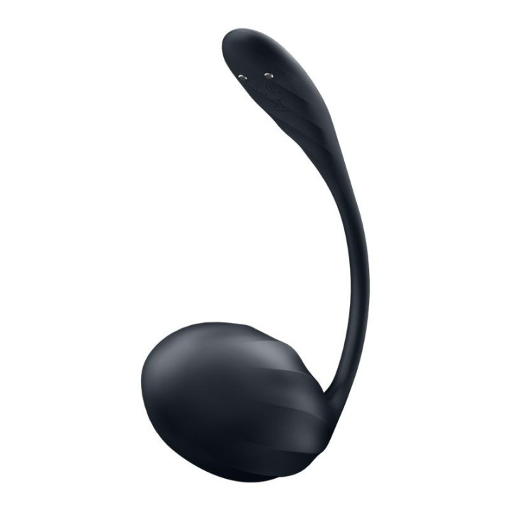 Ribbed Petal Noir