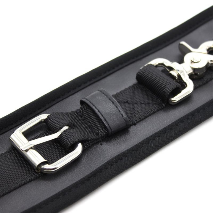 Menottes en Cuir Mousqueton Grand Noir