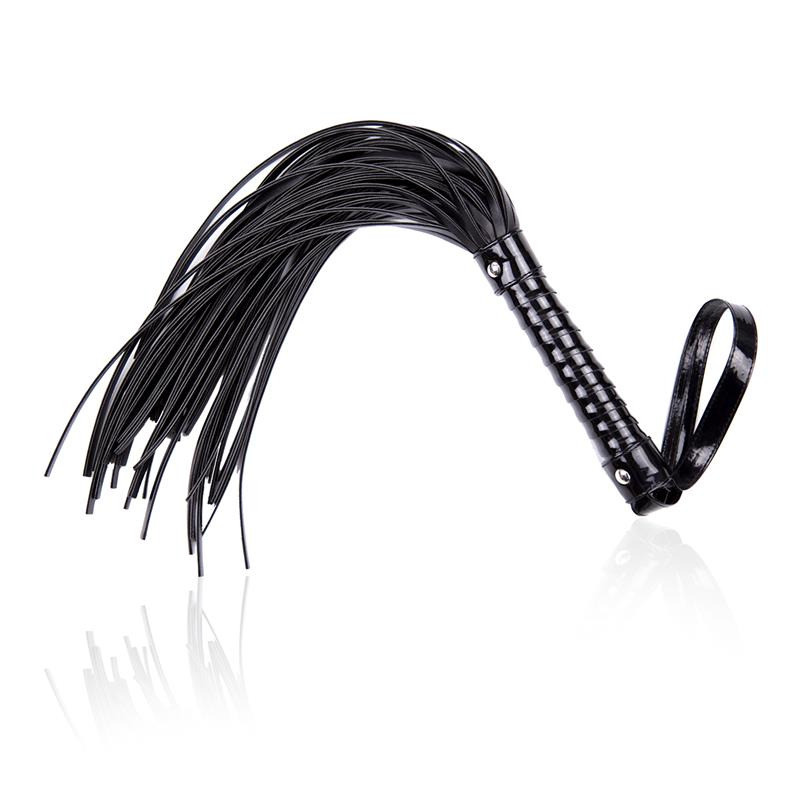 Flogger avec Manche Noir