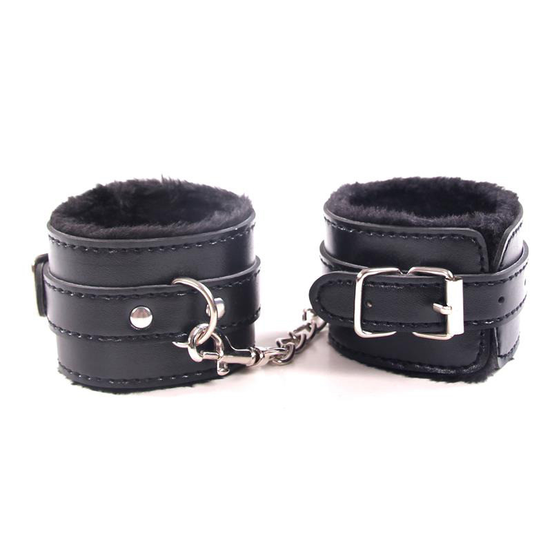 Set de Bondage 7 Pcs Furry Set