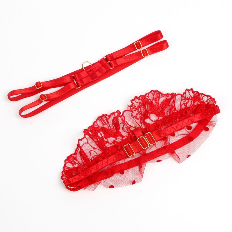 Ensemble Soutien-gorge et Porte-jarretelles en Dentelle Rouge