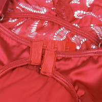 Babydoll satiné en dentelle rouge