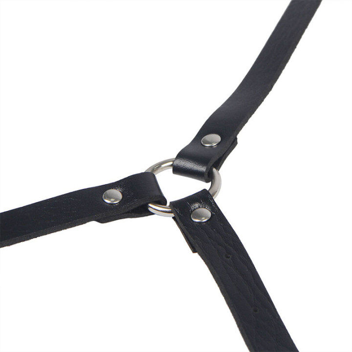 Harnais de corps en cuir noir