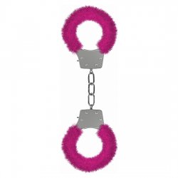 Aïe plaisir épouses avec peluche rose